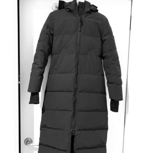 Canada Goose Mystique size XS